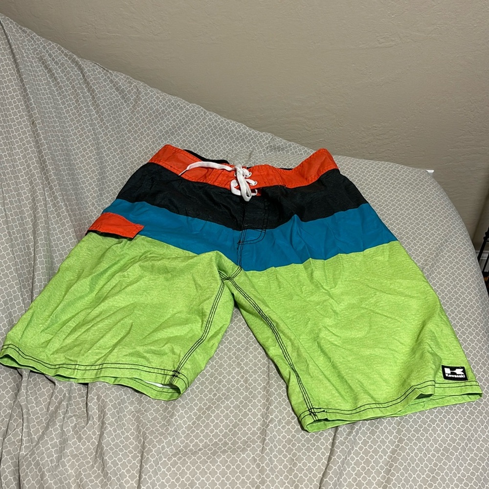 Kawasaki board shorts size medium
